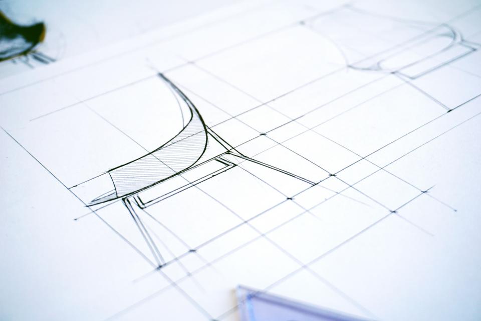 Architektonische Entwurfsskizze auf dem Zeichentisch
